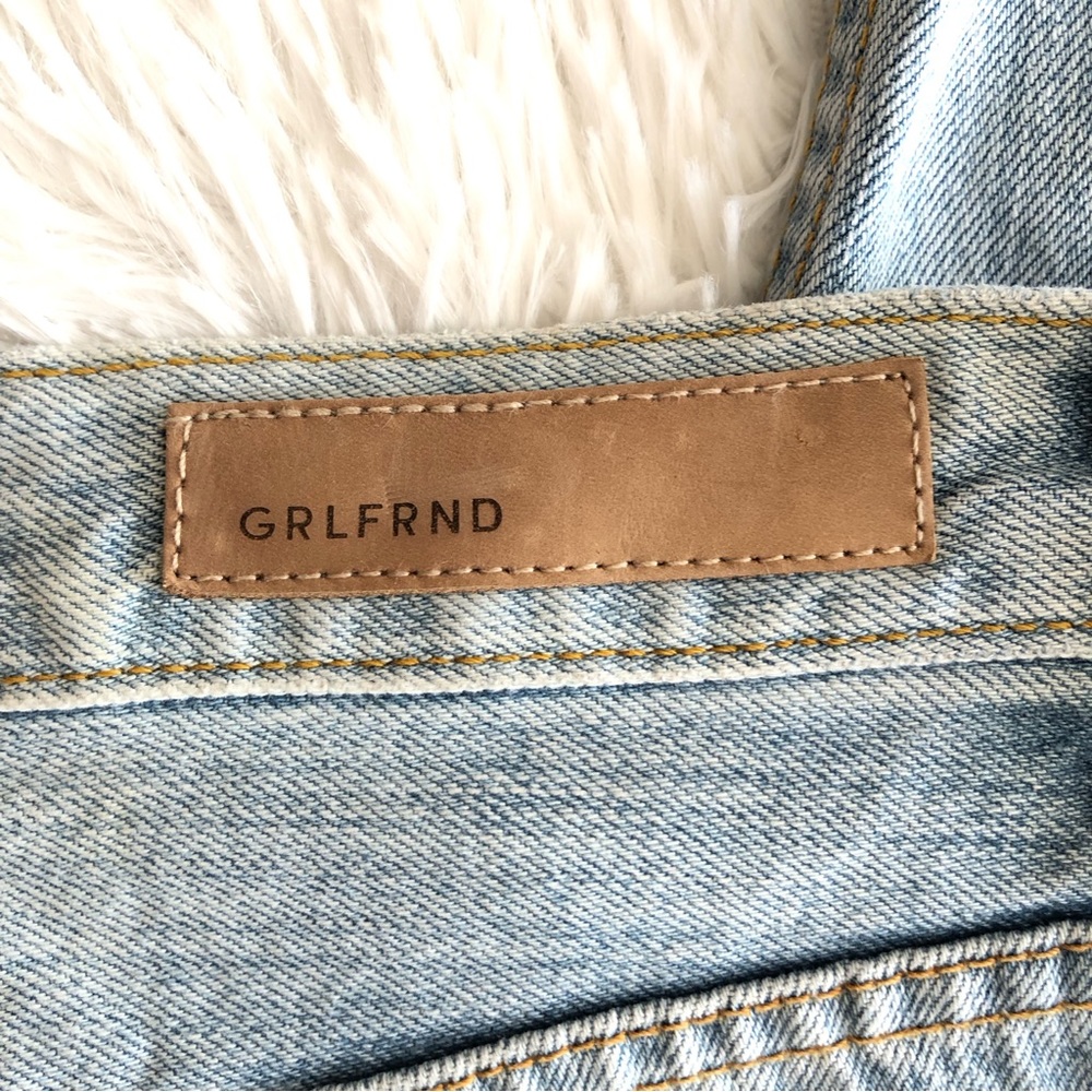 GRLFRND Isabeli Distressed Jeans 25 - Picture 9 of 14